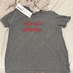 Gray 'Santa Baby' T-Shirt Vici by lulusimon size Small nwt